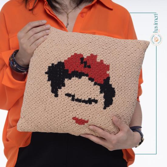 Frida Örgü Kırlent Kılıfı